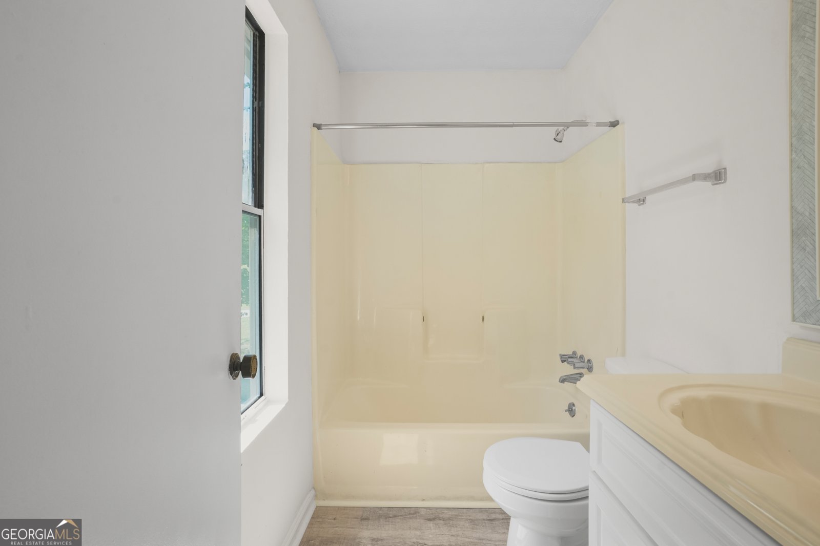4975 Galbraith Circle Stone Mountain - Photo 15