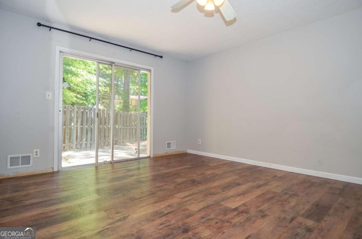 1117 Mandalay Court Lilburn - Photo 19