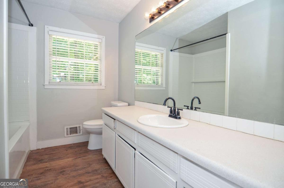 1117 Mandalay Court Lilburn - Photo 27