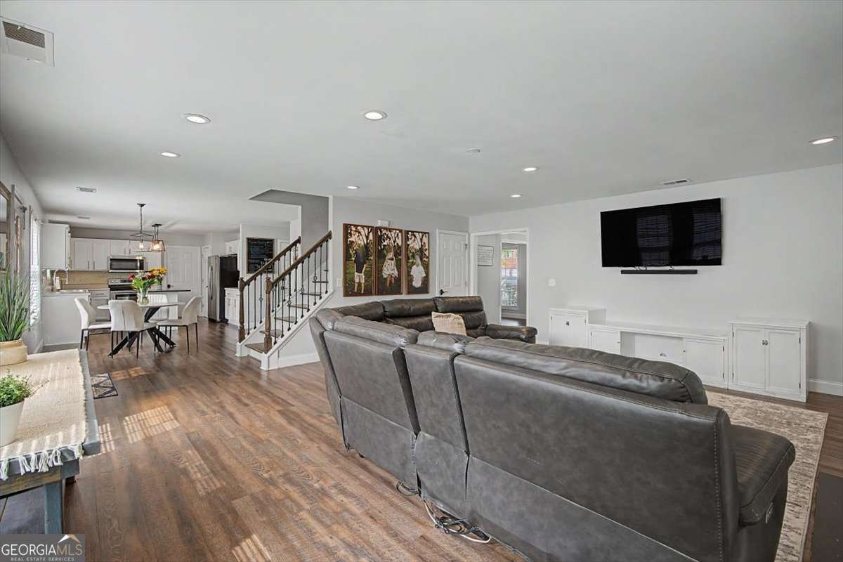 231 Hickory Branch Drive Acworth - Photo 12