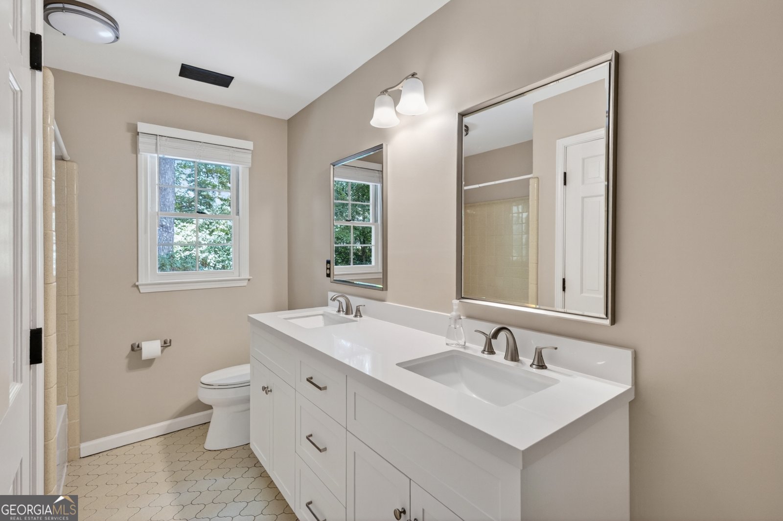 5794 Vantage Court Stone Mountain - Photo 27