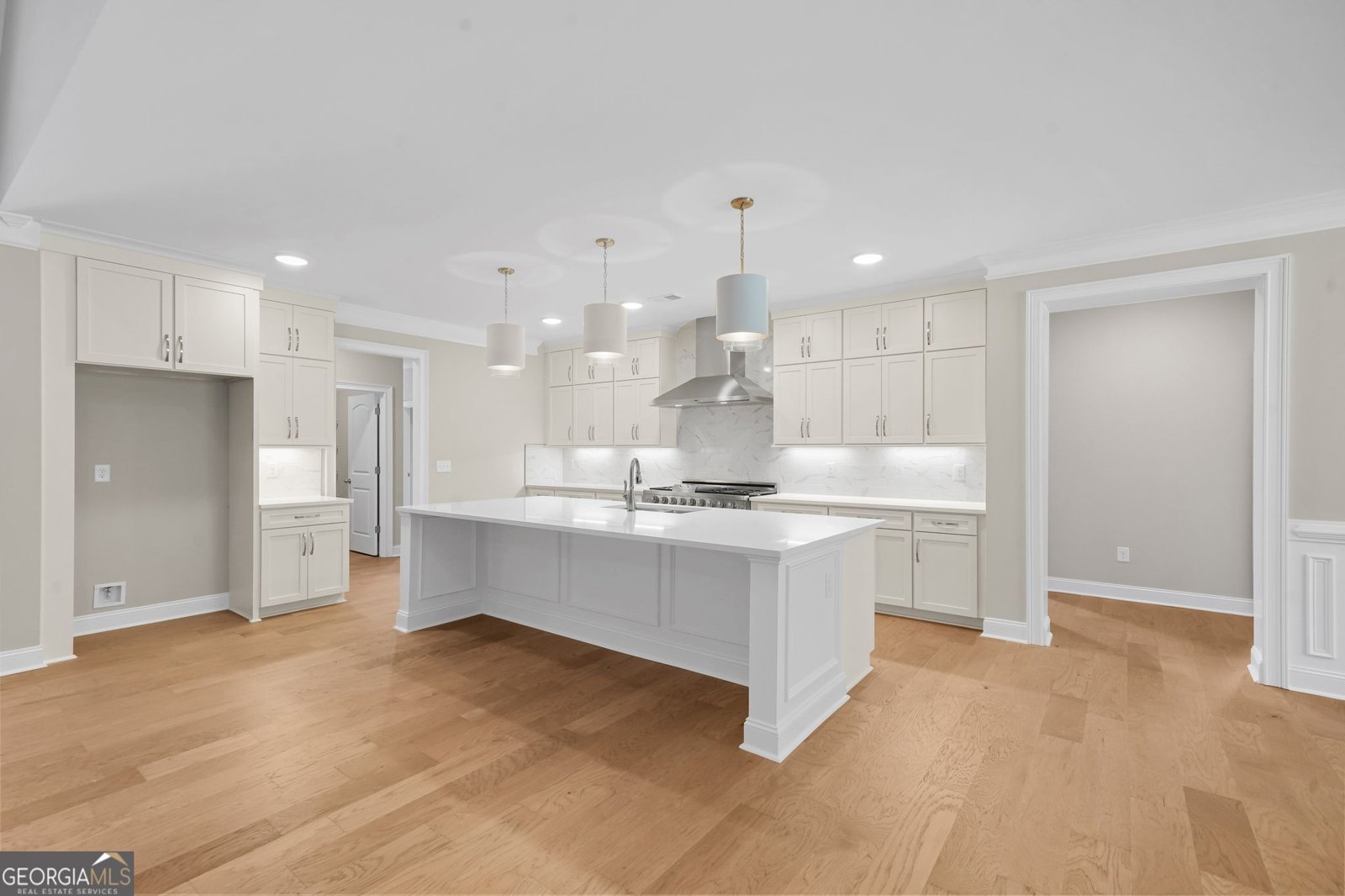 2531 Ebenezer Road Conyers - Photo 8