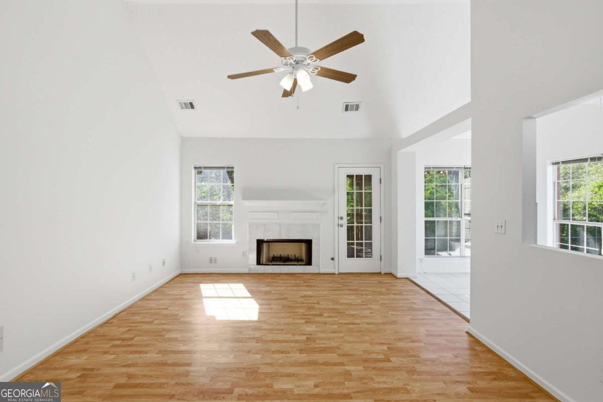 3798 Market Crescent Clarkston - Photo 8
