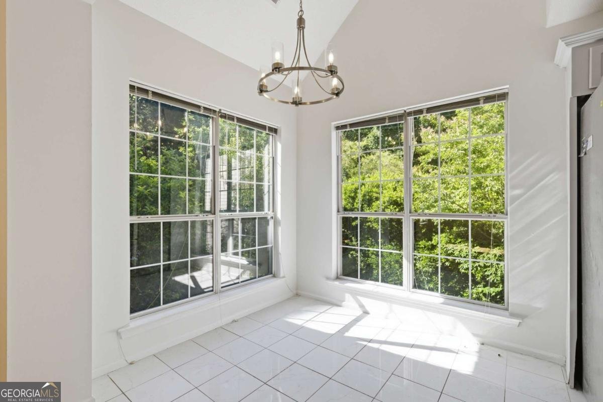 3798 Market Crescent Clarkston - Photo 9