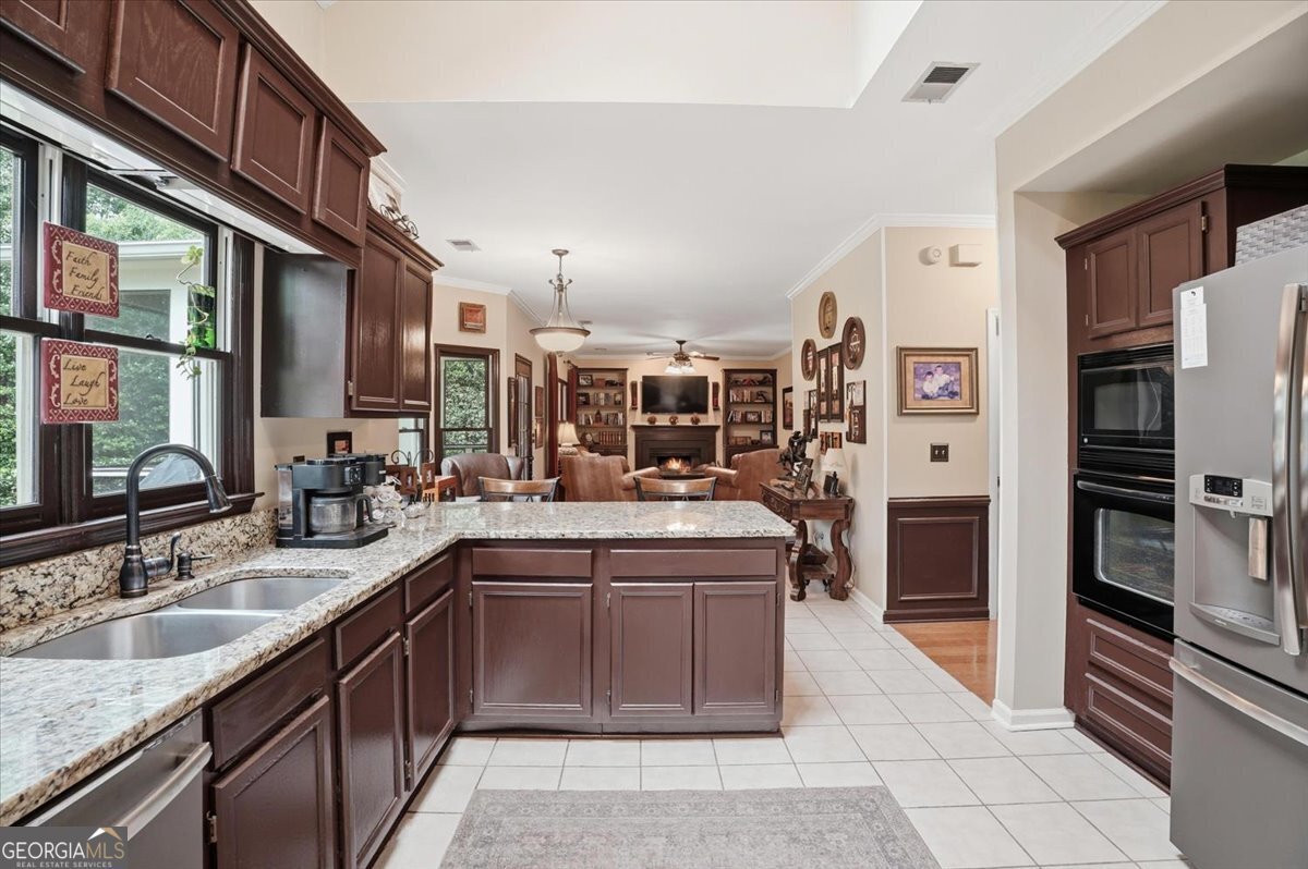 125 Pinion Circle Johns Creek - Photo 9