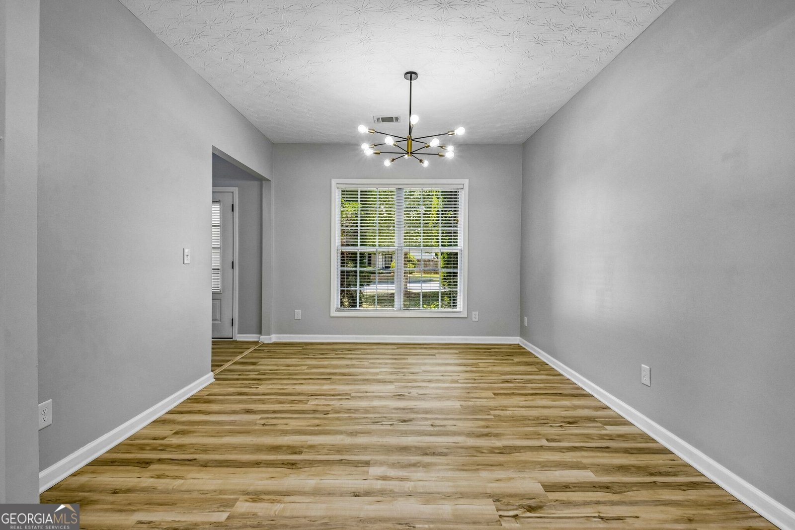 313 Woodland Pass Canton - Photo 8