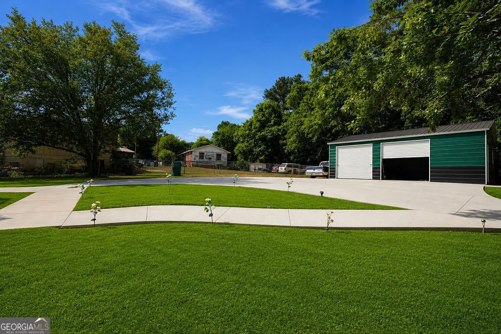 384 Ronthor Drive Social Circle - Photo 9