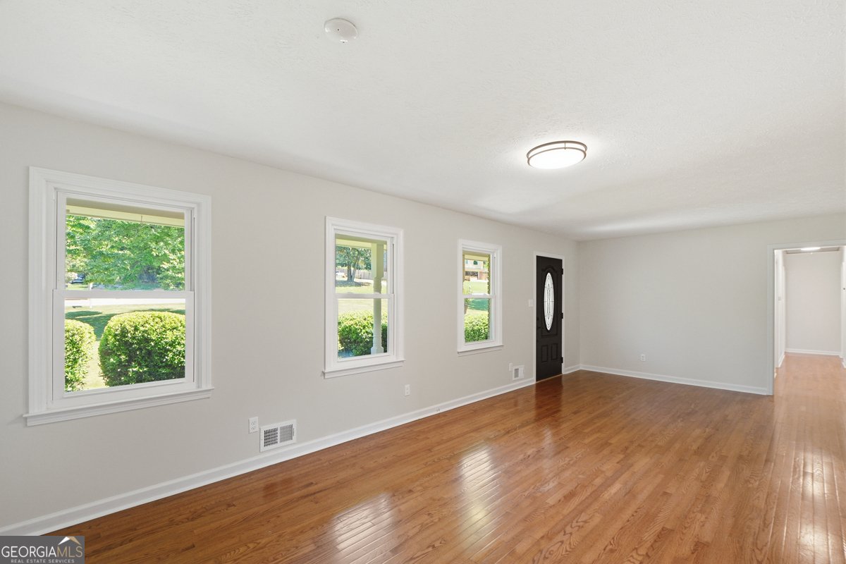 2683 Amberly Way Snellville - Photo 11
