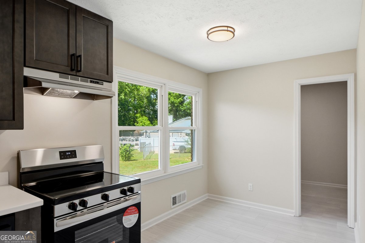 2683 Amberly Way Snellville - Photo 19
