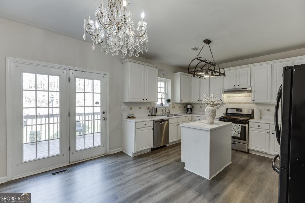 3270 Royal Creek Way Lilburn - Photo 8