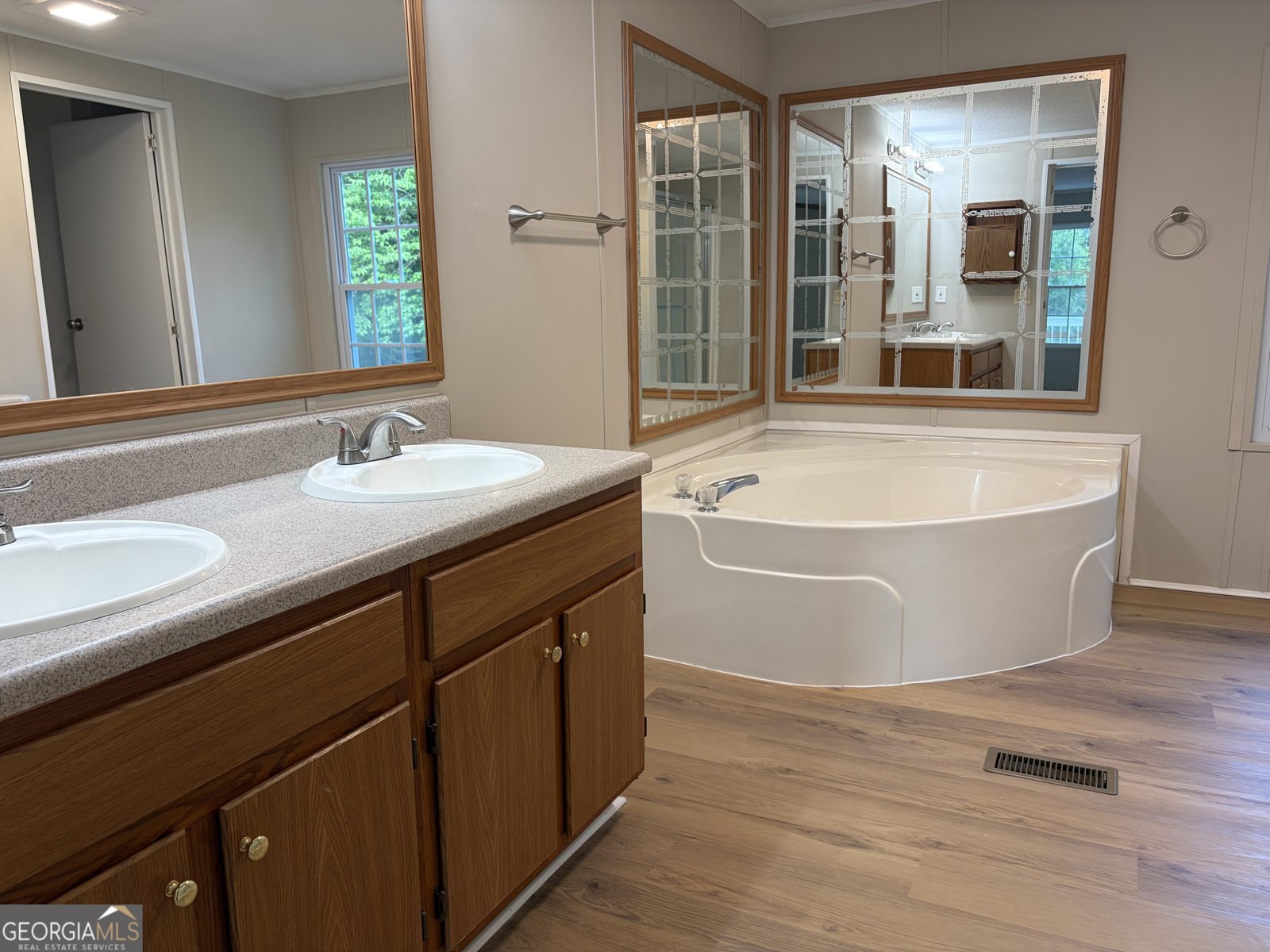 590 Unionville Road Forsyth - Photo 17