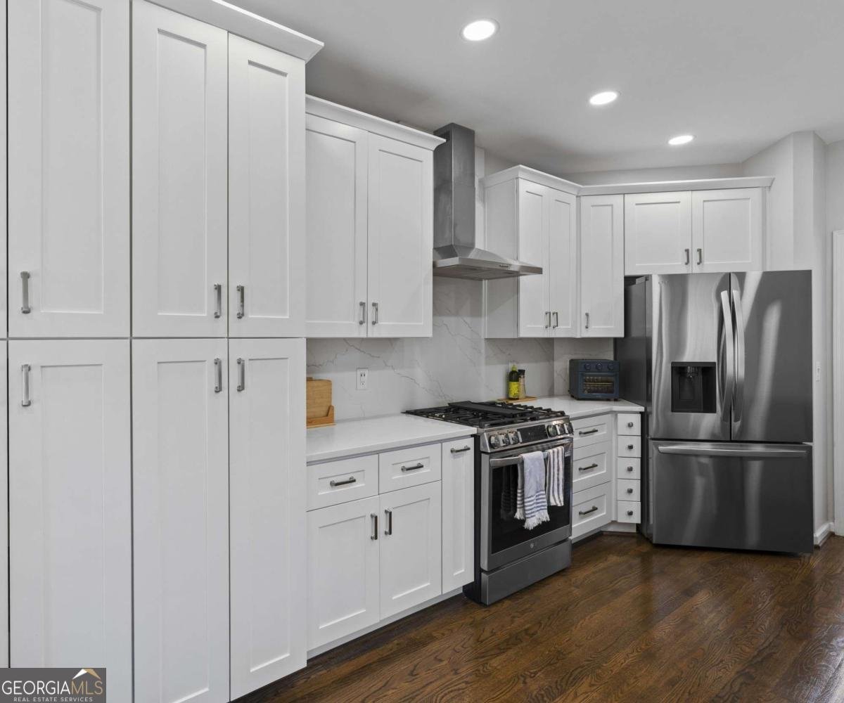 8065 Sandorn Drive Roswell - Photo 13