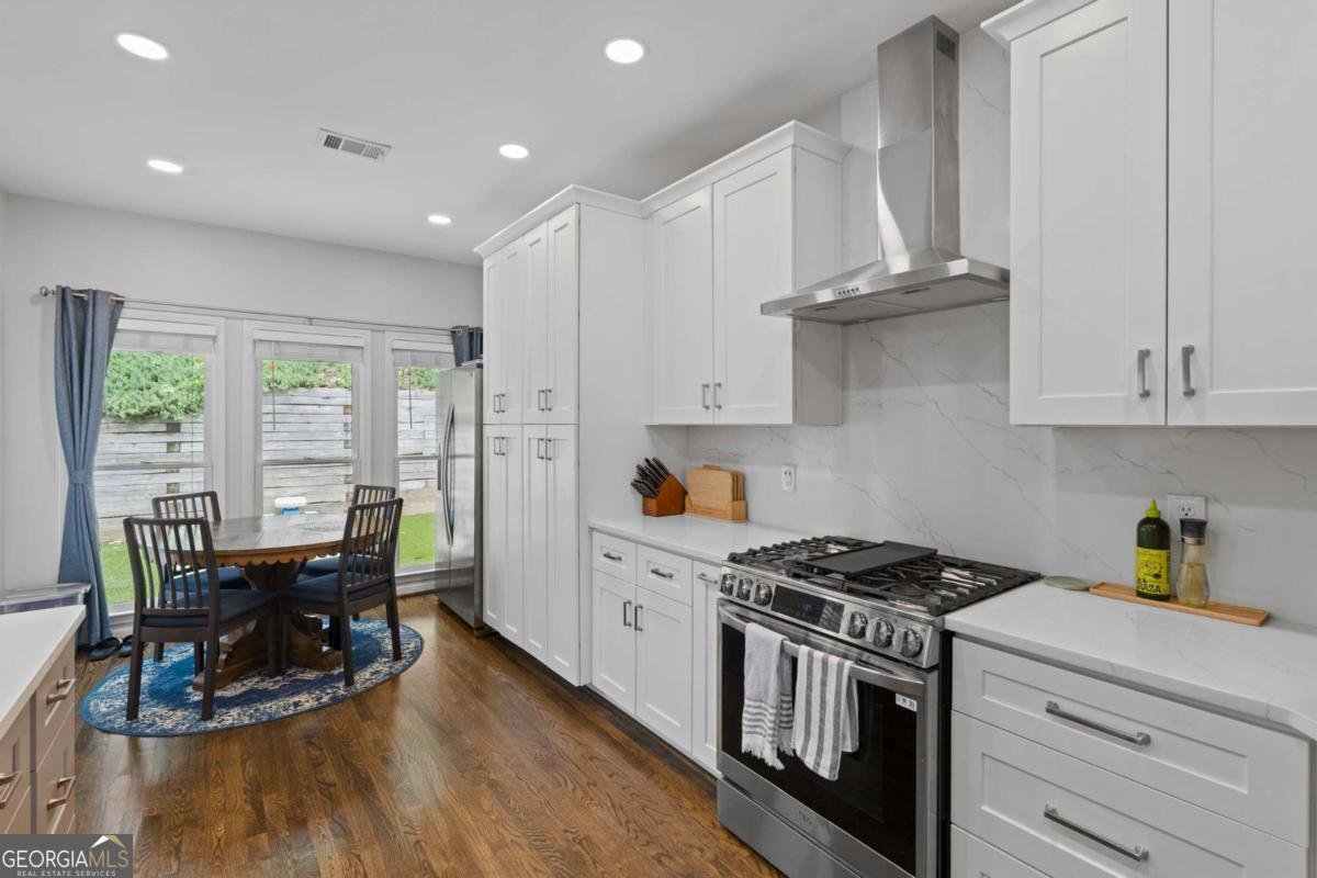 8065 Sandorn Drive Roswell - Photo 14