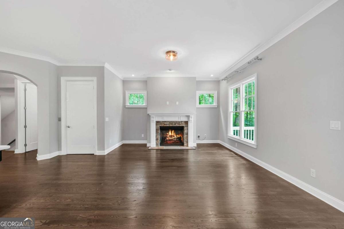 232 Fowler Street Woodstock - Photo 6