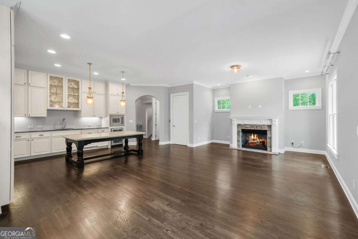 232 Fowler Street Woodstock - Photo 8