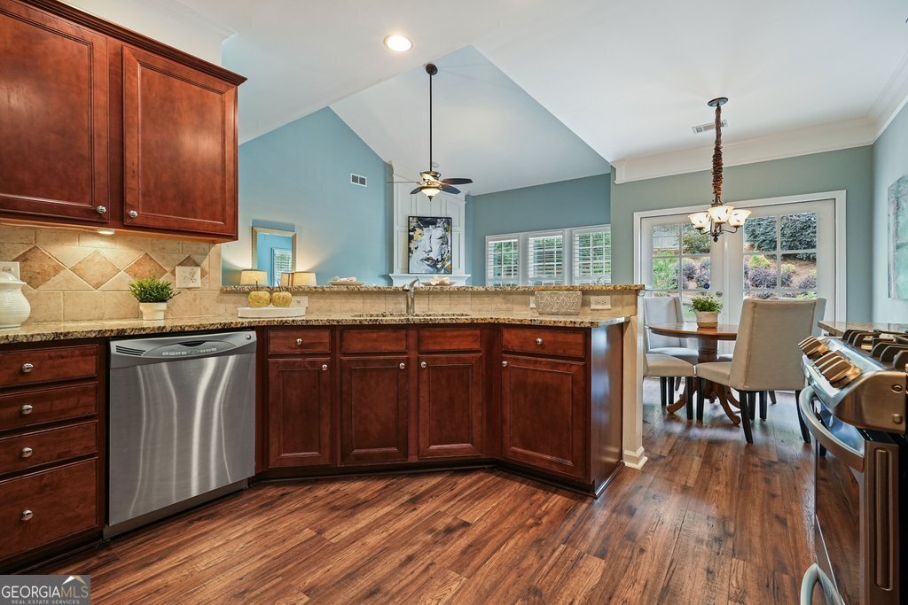646 Lorimore Pass Canton - Photo 22