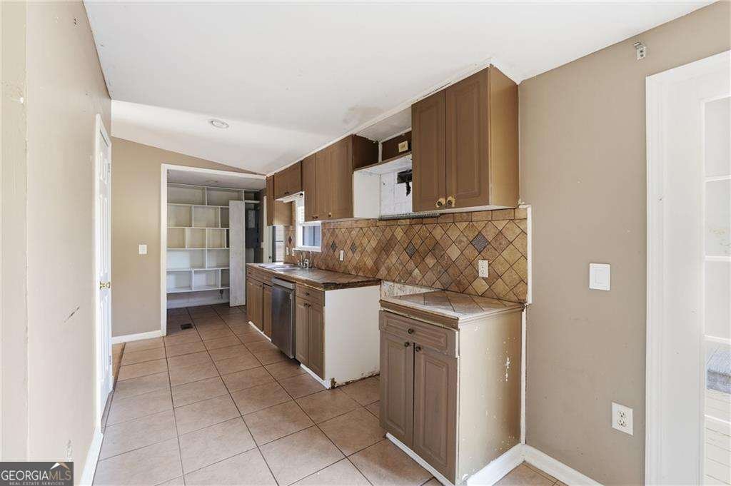 4170 Hurt Bridge Court Cumming - Photo 10