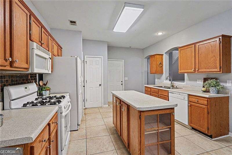 106 Lexington Parke Drive Woodstock - Photo 13