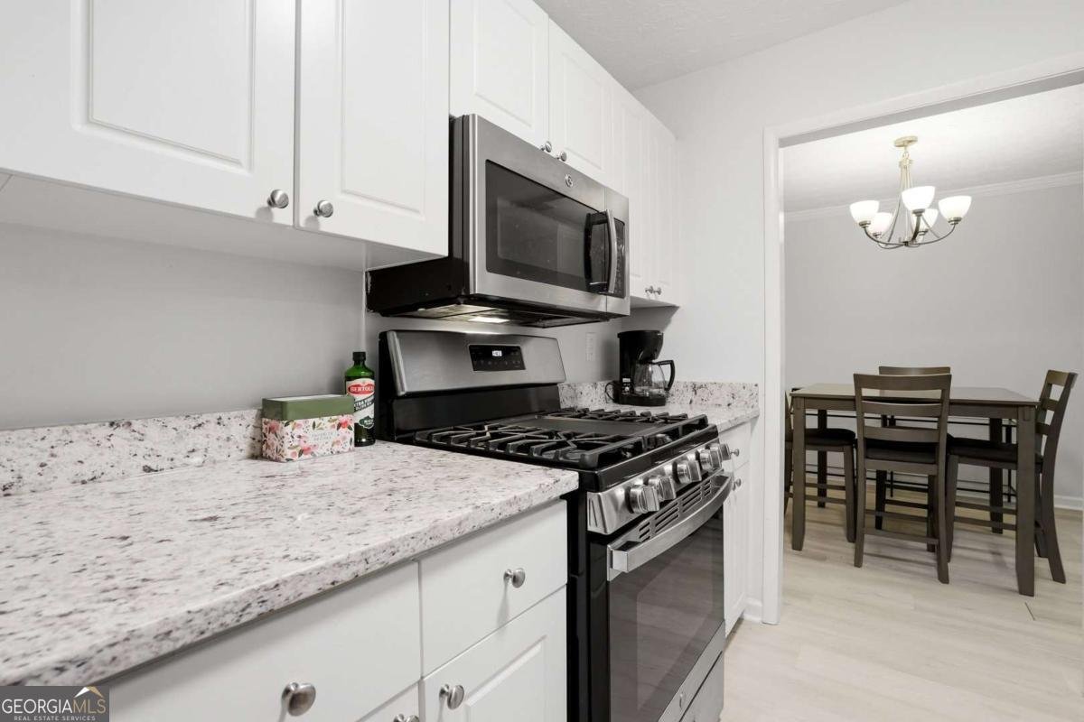 709 Summit North Drive Atlanta - Photo 10