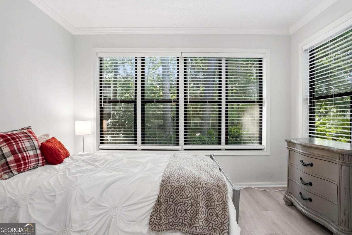 709 Summit North Drive Atlanta - Photo 15