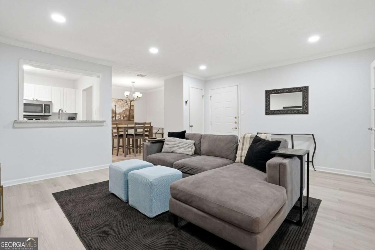 709 Summit North Drive Atlanta - Photo 6