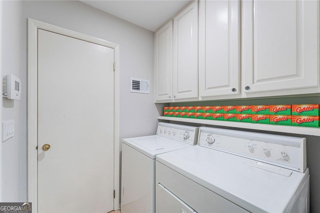 2564 Lake Flair Circle Atlanta - Photo 24