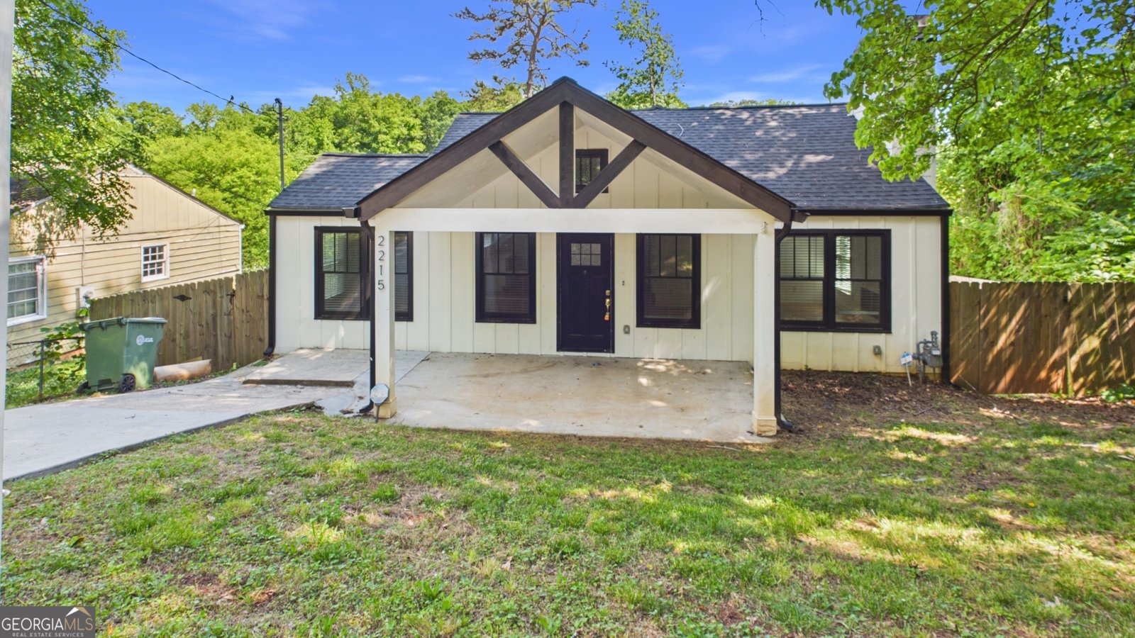 2215 Lang Drive Atlanta - main photo