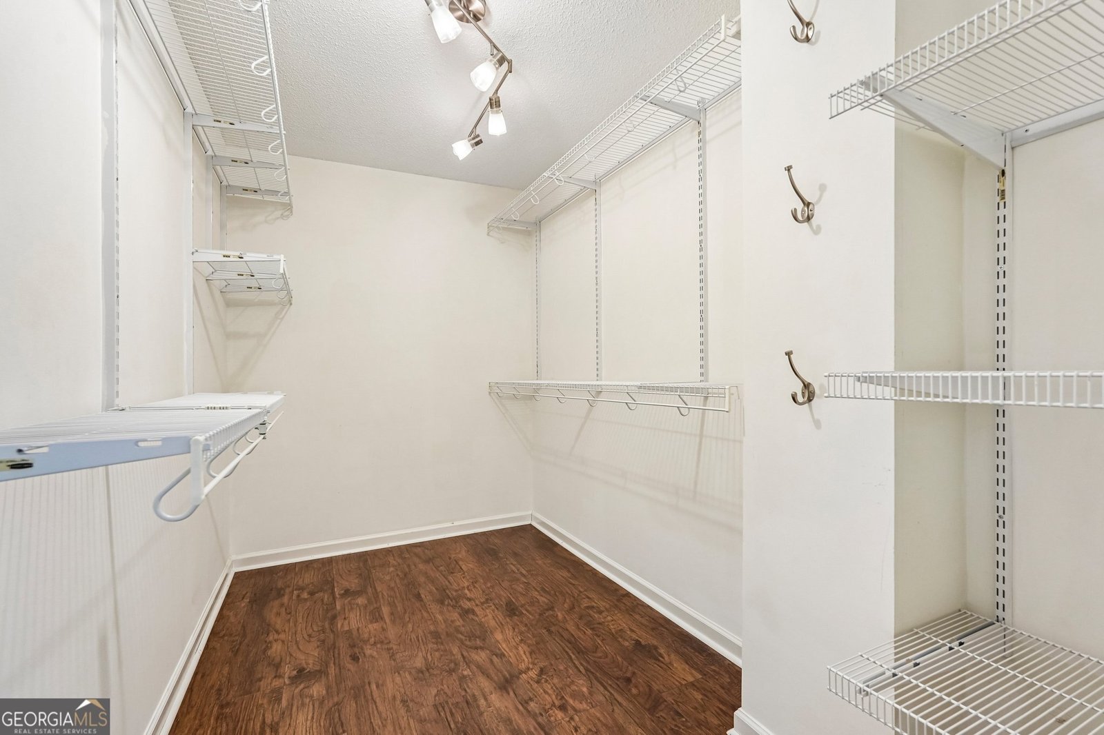 6395 Seymour Court Acworth - Photo 40