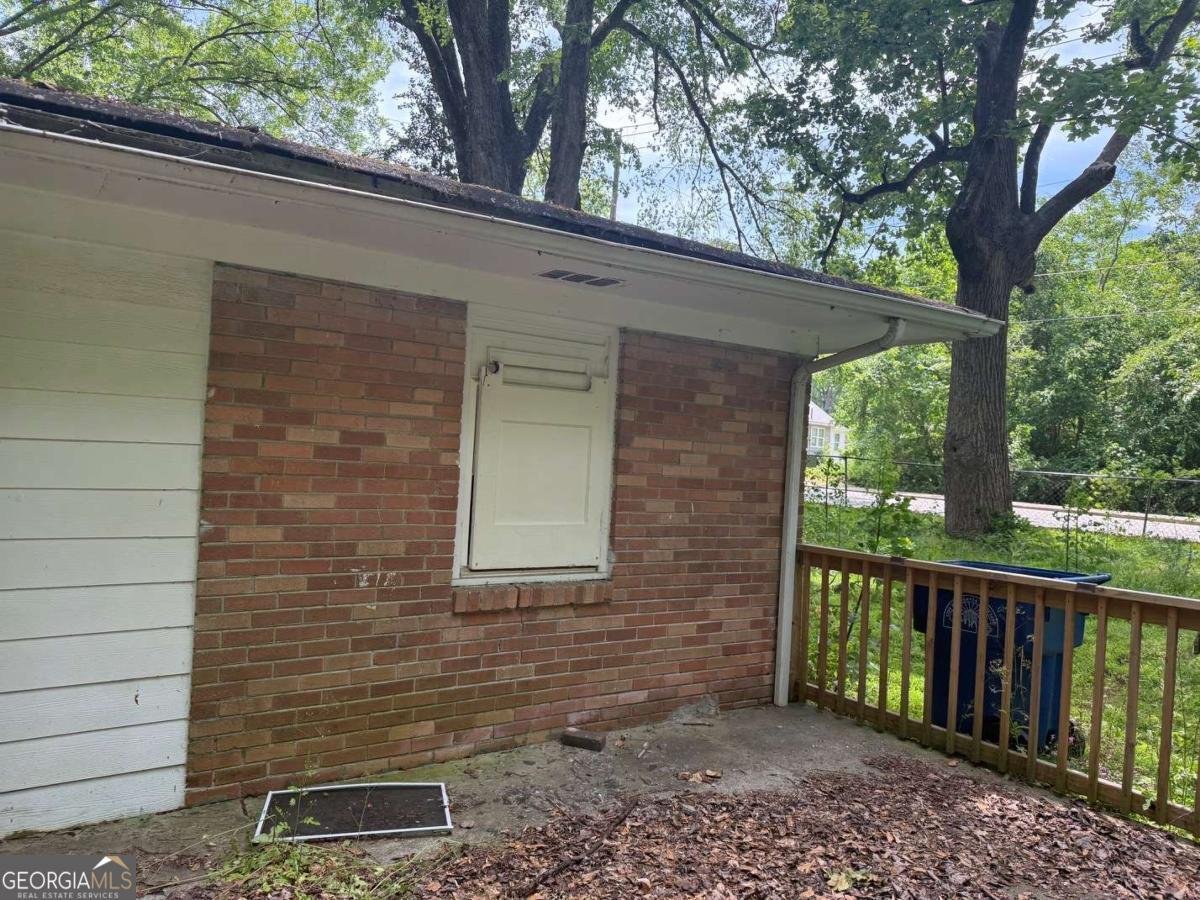 1627 Hasty Place Atlanta - main photo