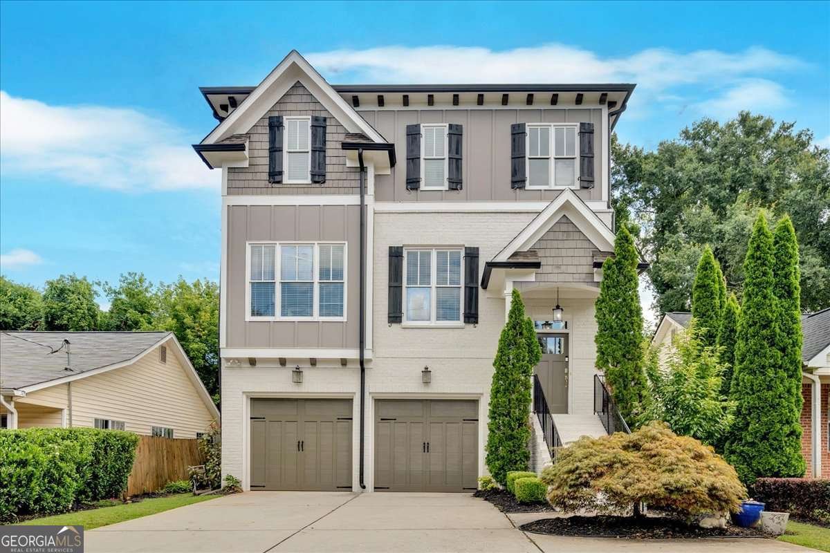 1298 Windsor Parkway Brookhaven - main photo