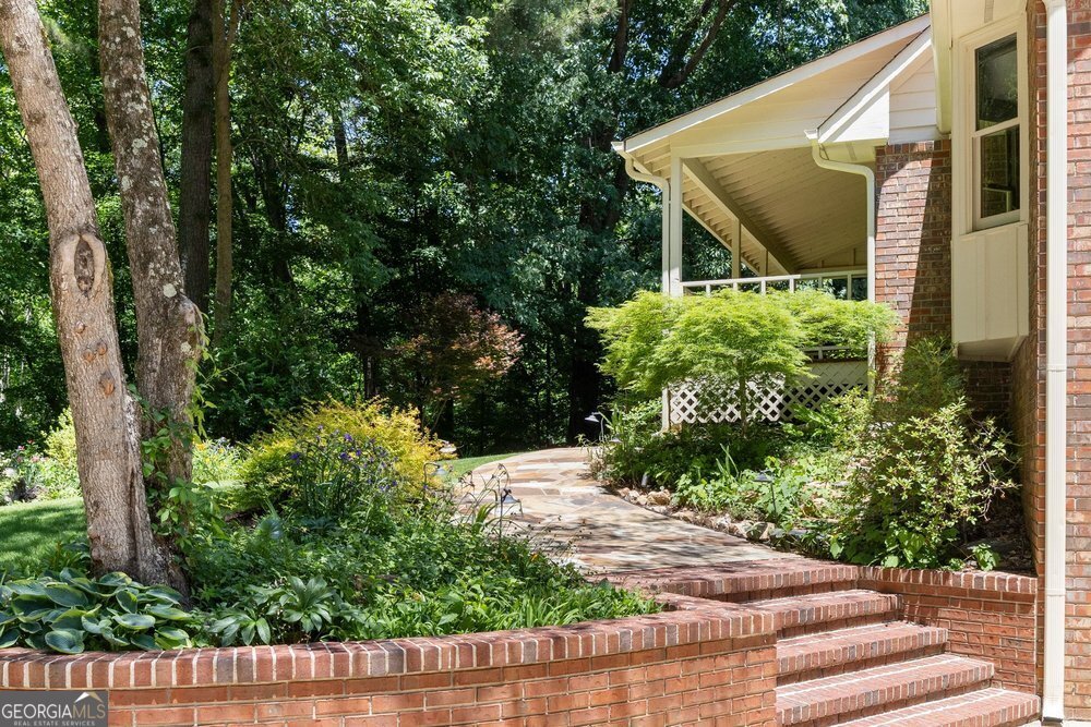 2600 Mack Dobbs Road Kennesaw - Photo 6