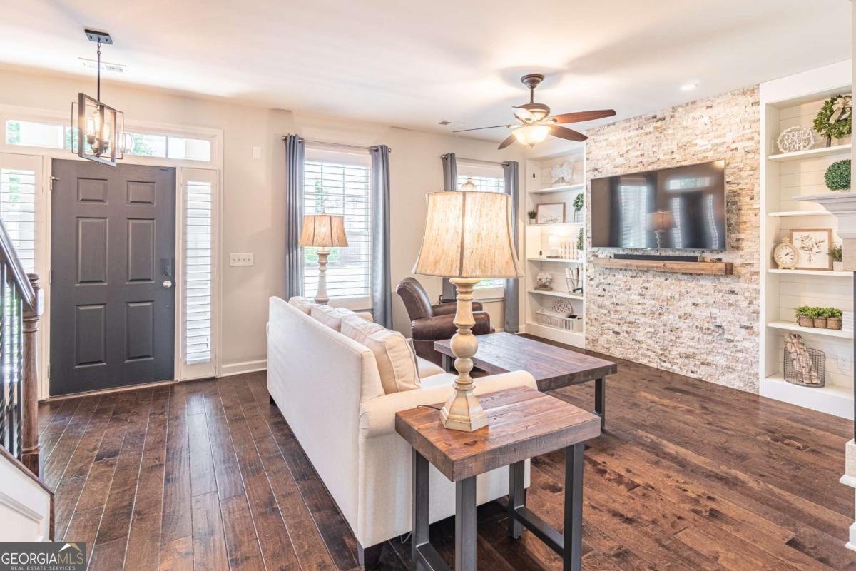 300 Barbados Lane Suwanee - Photo 13