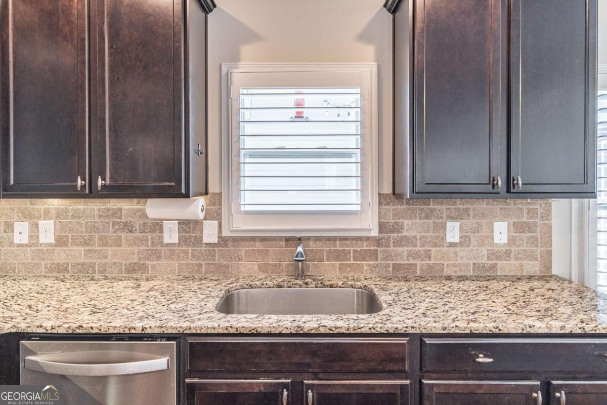 300 Barbados Lane Suwanee - Photo 23