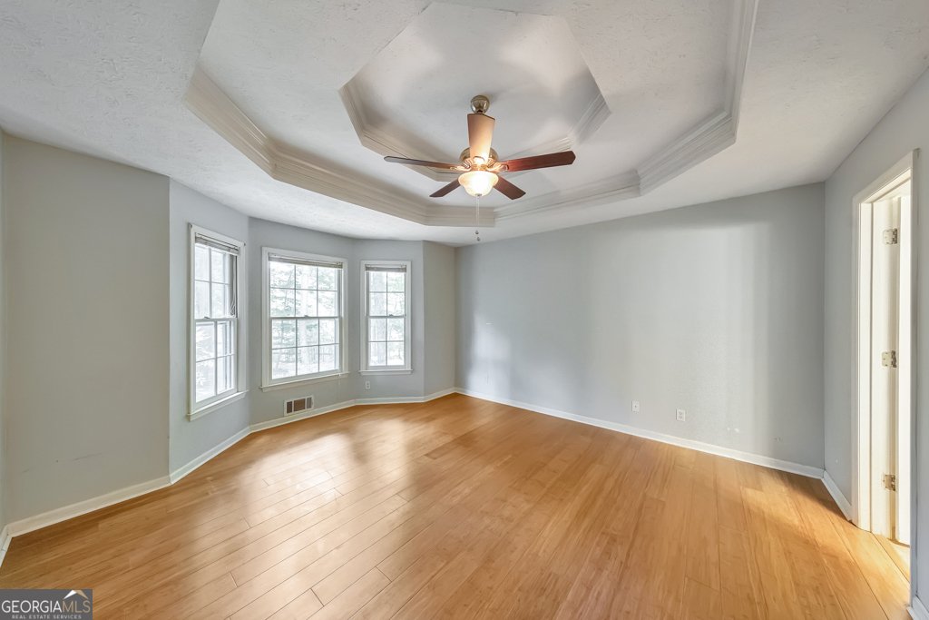623 Peachtree Drive White - Photo 14