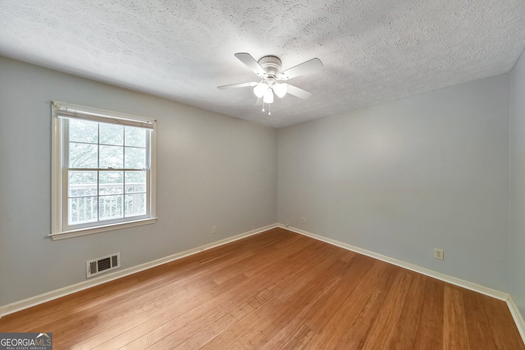 623 Peachtree Drive White - Photo 18