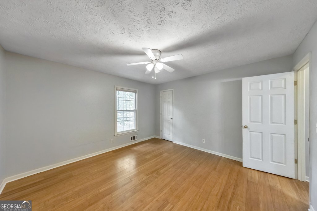 623 Peachtree Drive White - Photo 22