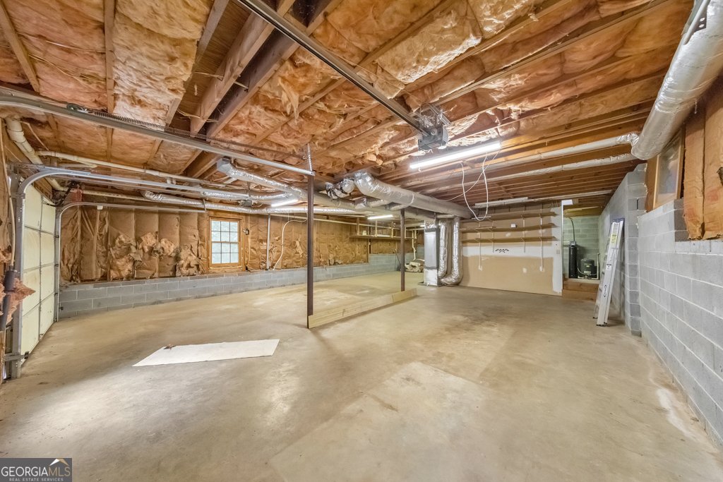 623 Peachtree Drive White - Photo 24