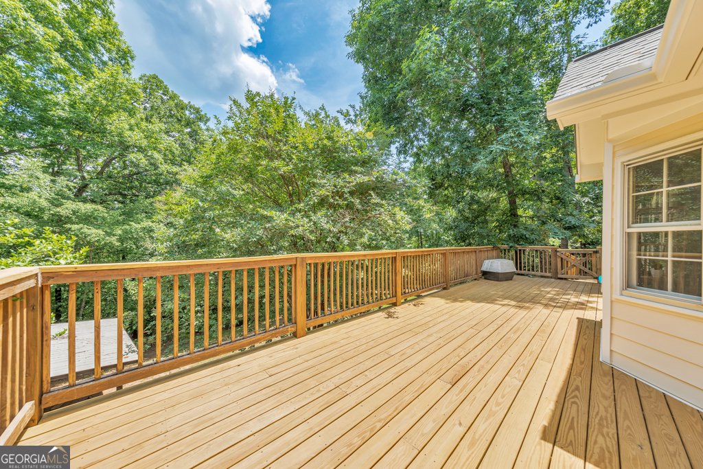 623 Peachtree Drive White - Photo 26