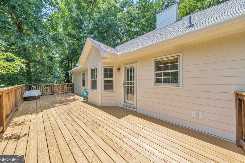 623 Peachtree Drive White - Photo 27