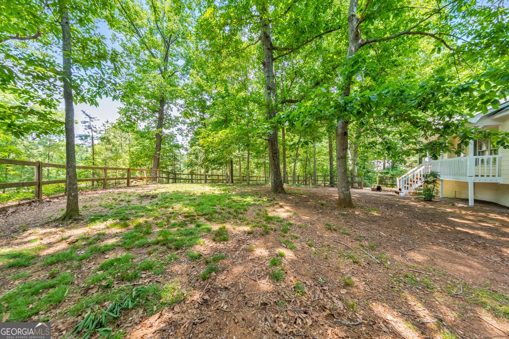 623 Peachtree Drive White - Photo 40