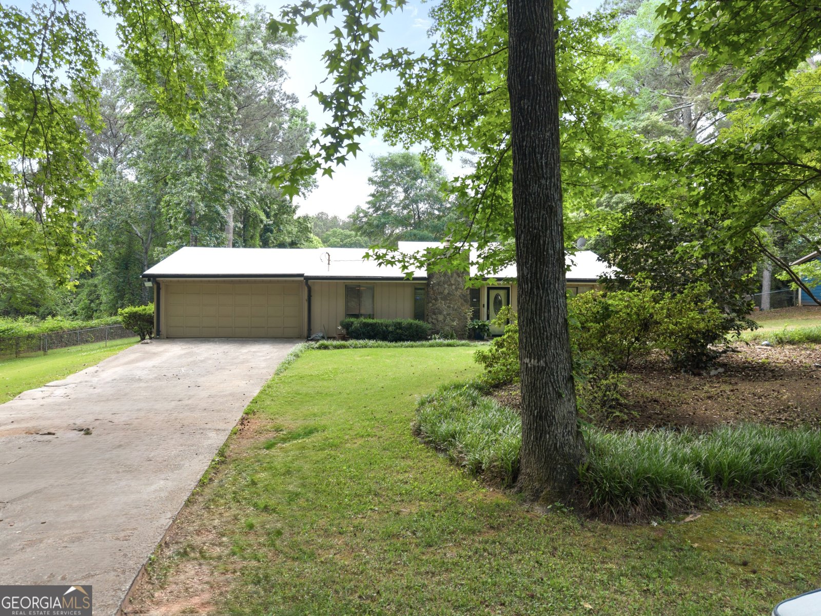 487 Warren Road Lawrenceville - Photo 22