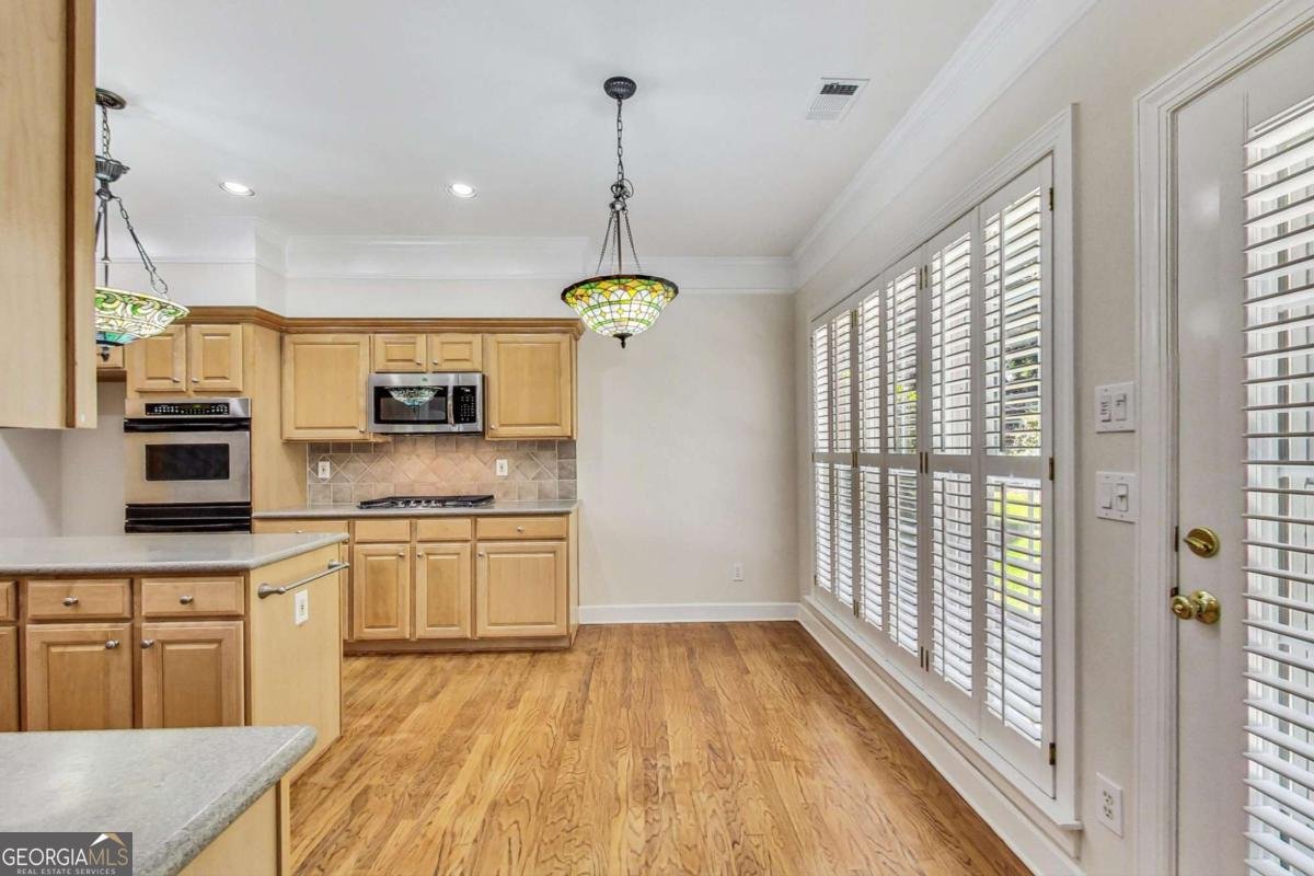 2119 Wrights Mill Circle Atlanta - Photo 10