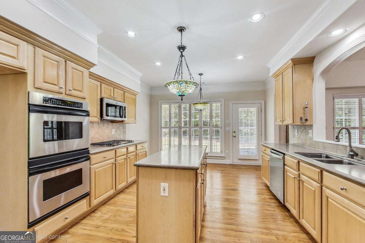 2119 Wrights Mill Circle Atlanta - Photo 8