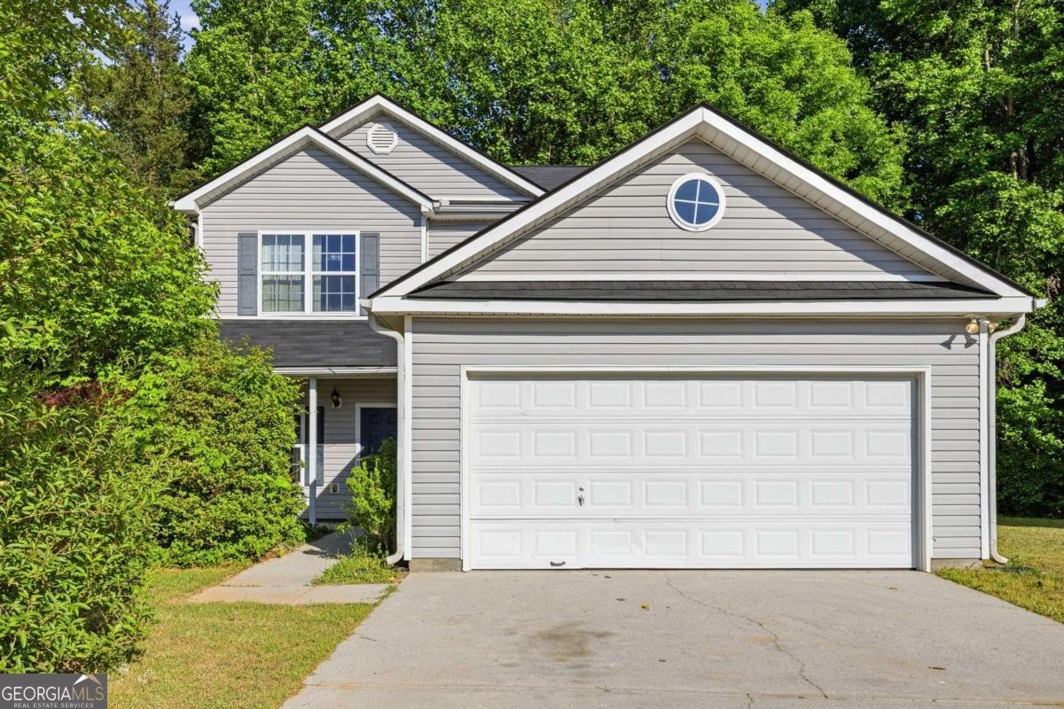1094 Cliftwood Drive Riverdale - main photo