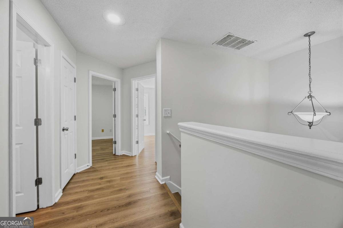 1094 Cliftwood Drive Riverdale - Photo 11