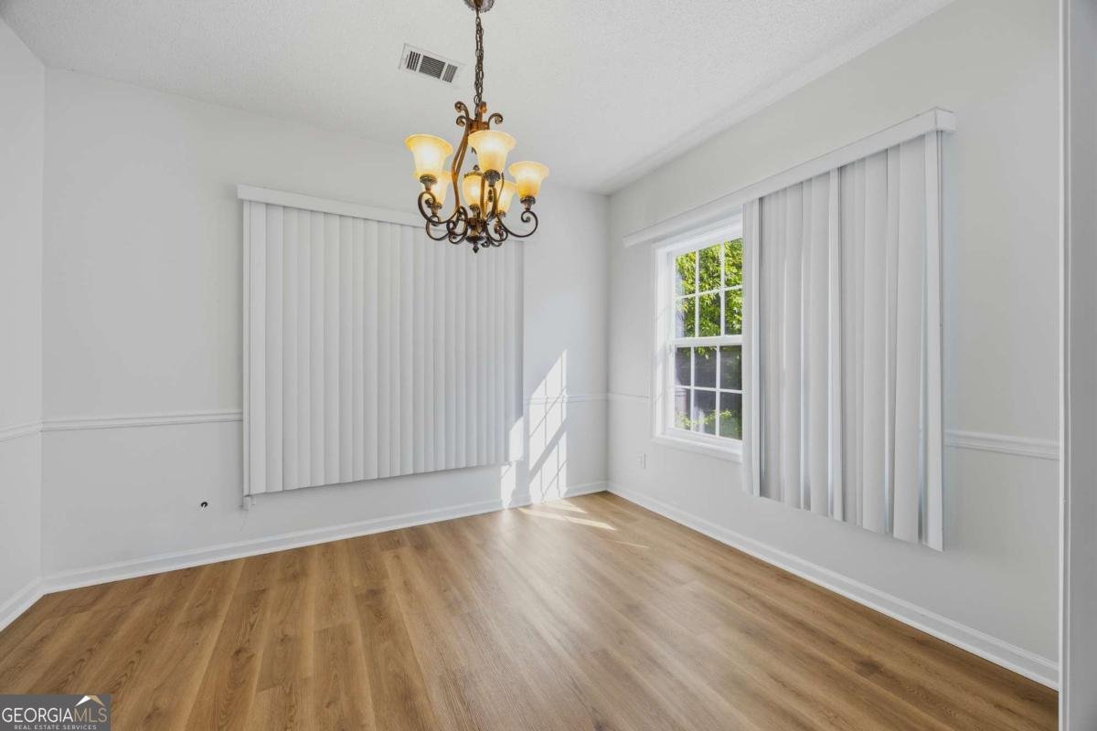 1094 Cliftwood Drive Riverdale - Photo 23