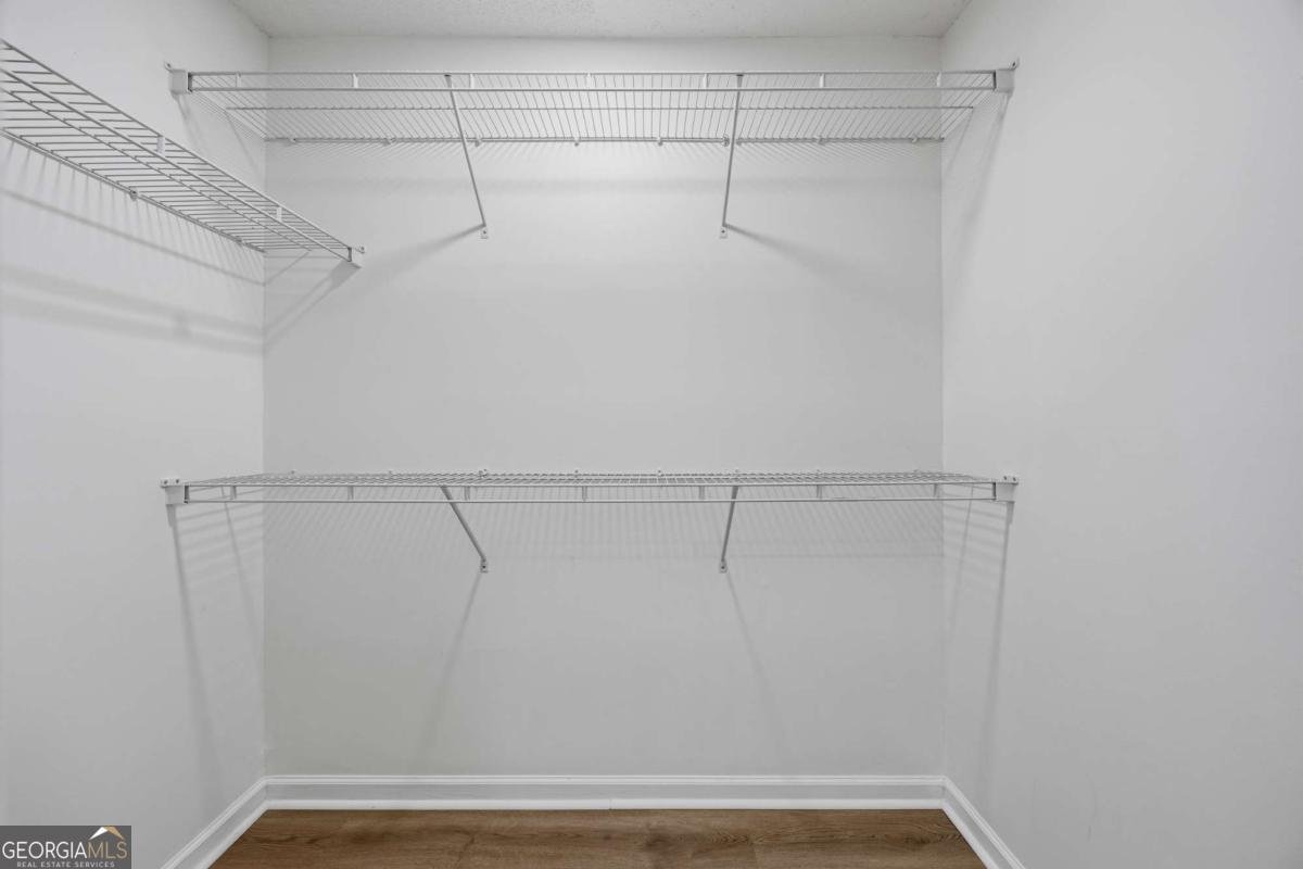 1094 Cliftwood Drive Riverdale - Photo 32