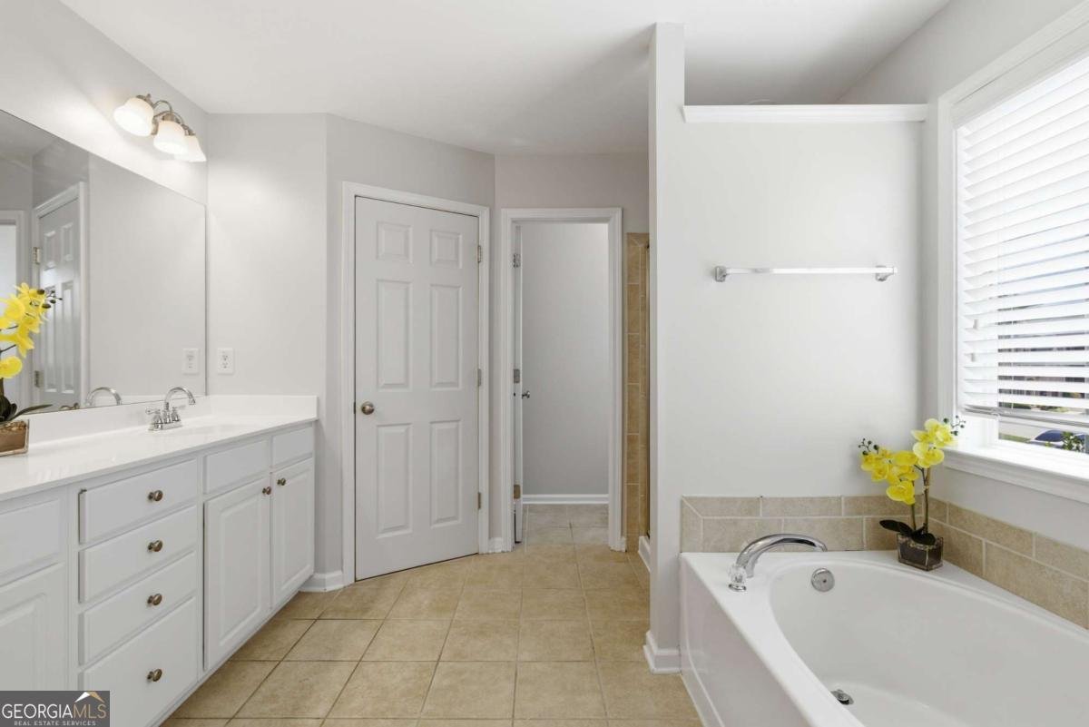 210 Revillion Way Woodstock - Photo 32