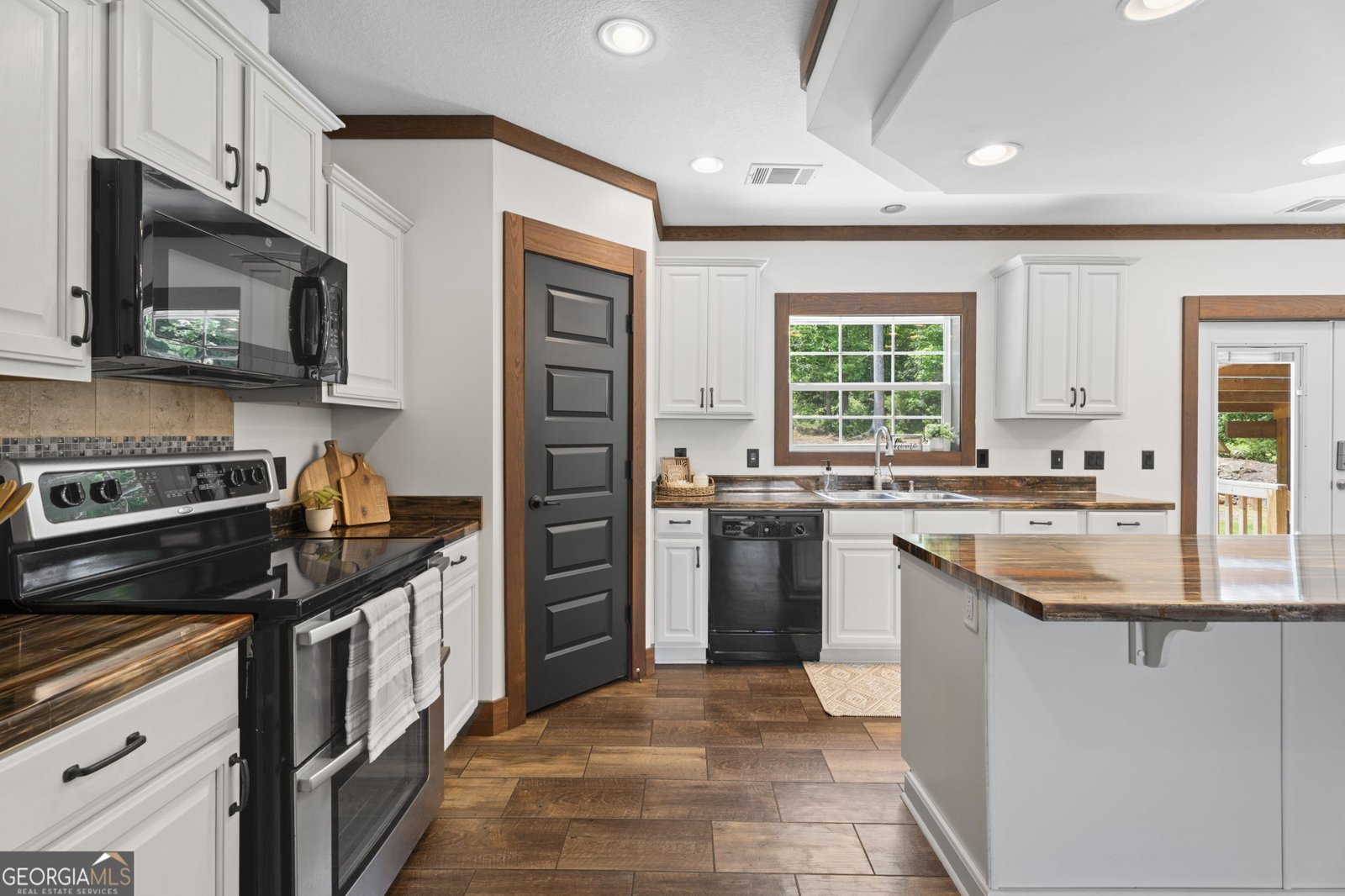 329 Thorpe Road Jackson - Photo 14