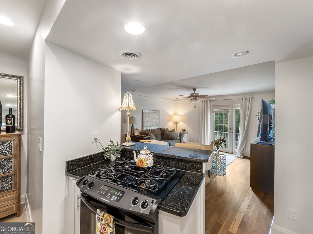 799 Barnett Street Atlanta - Photo 9